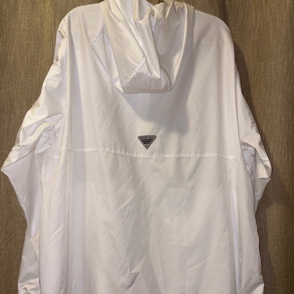 Columbia | Men's PFG Windbreaker with hoodie | Size XXL - Picture 2 of 8
